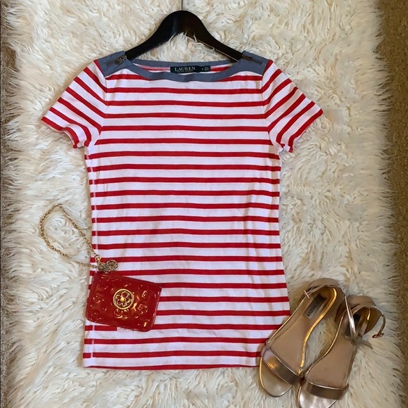 Red and white stripe shirt - Picture 2 of 3
